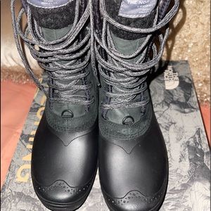 North Face WOMEN'S SHELLISTA I MID
US W/6.5